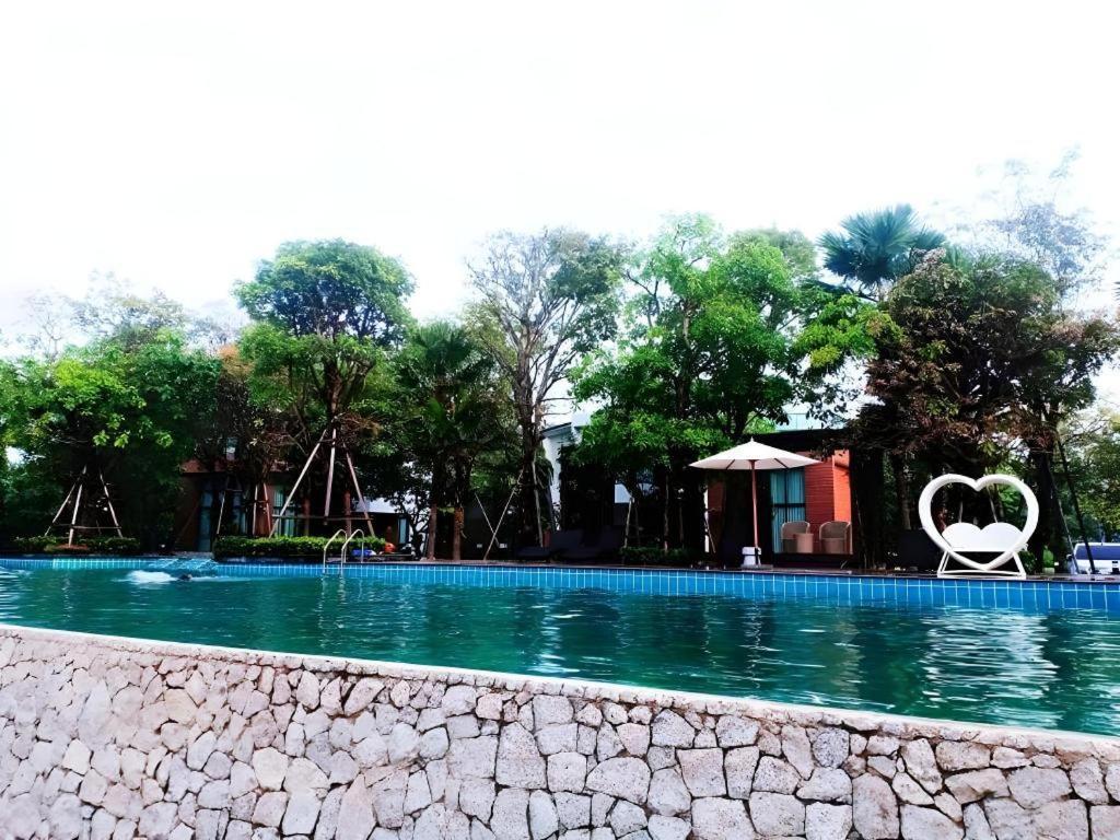 Chatnipa Beach Resort By Morseng Ban Hat Lek Buitenkant foto