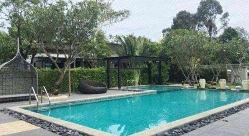 Chatnipa Beach Resort By Morseng Ban Hat Lek Buitenkant foto