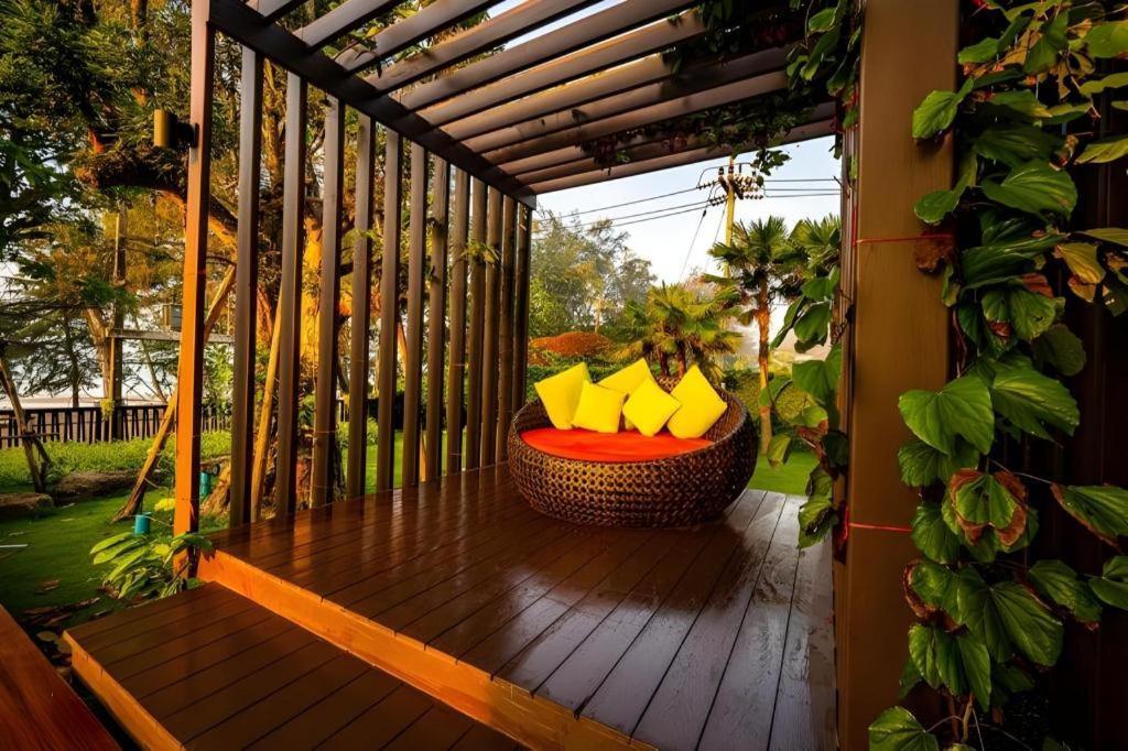 Chatnipa Beach Resort By Morseng Ban Hat Lek Buitenkant foto